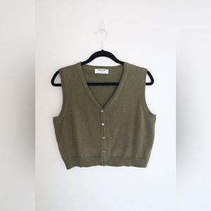 Double Zero Size Large Olive Green Vest